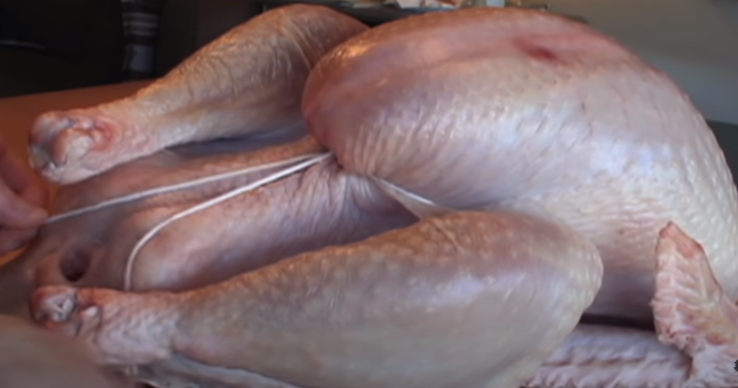 Should You Truss Your Turkey? The Pros and Cons